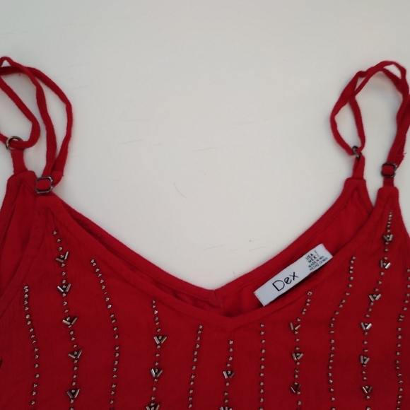 Gorgeous Dex Hand Beaded Tank. SIZE S Crimson with grey silver beading, lined. - Picture 10 of 12